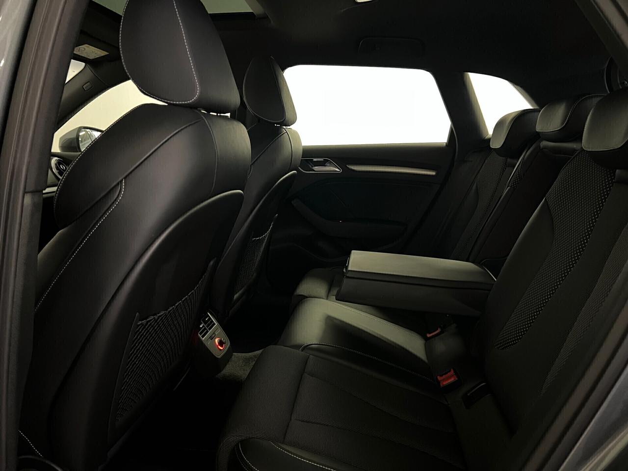 Audi A3 Spb 1.8 Tfsi Sline Edition Quattro S-Tronic