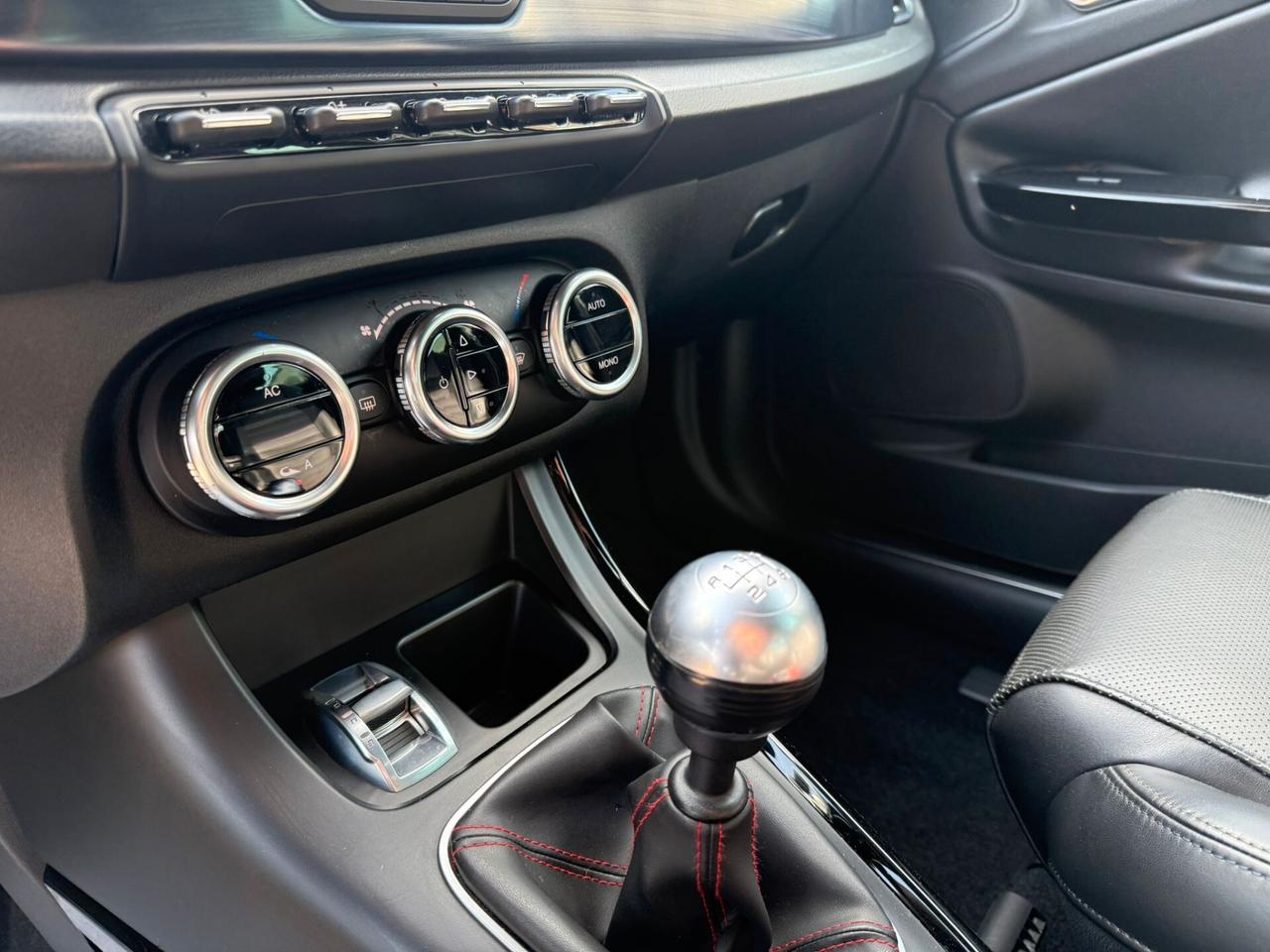 Alfa Romeo Giulietta 1.4 Turbo 120 CV Progression