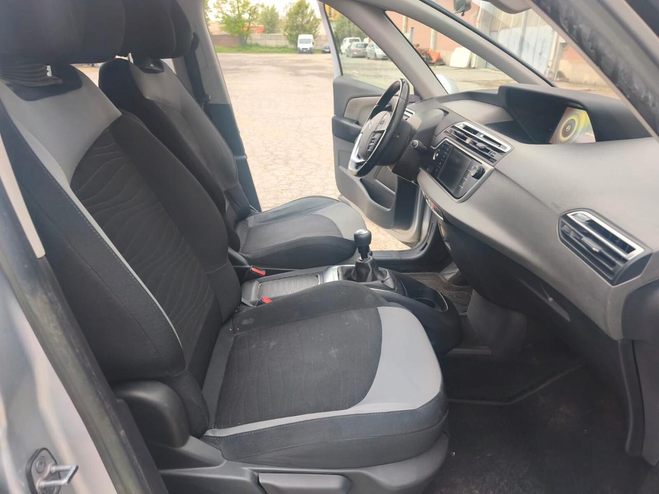 Citroen C4 2014---2.0 Diesel 7 Posti