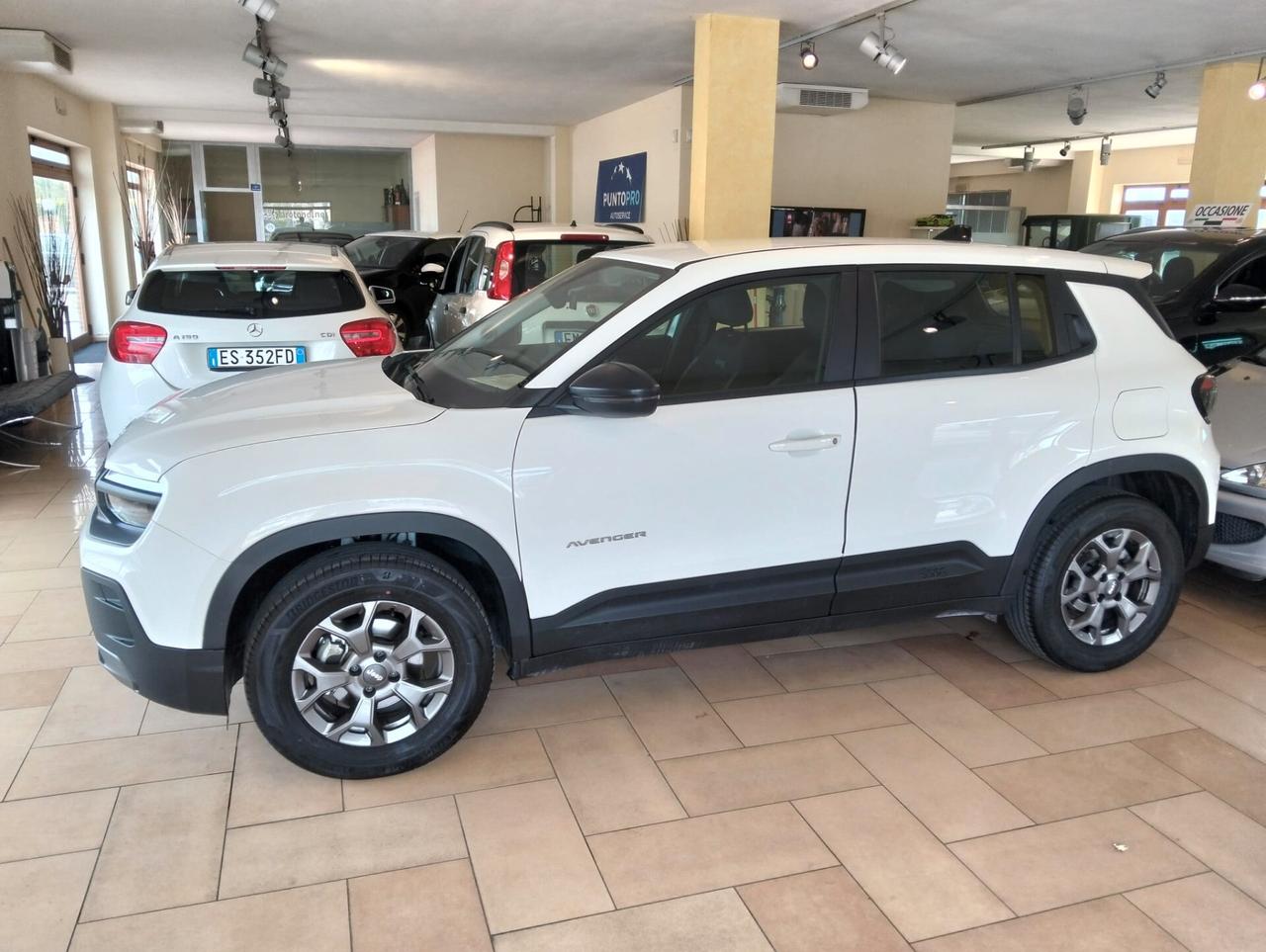 Jeep Avenger 1.2 Turbo 100 CV Longitude