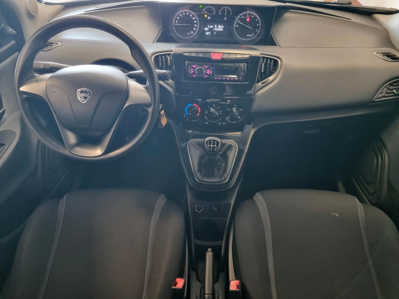 Lancia Ypsilon 1.2 69 CV 5 porte Gold