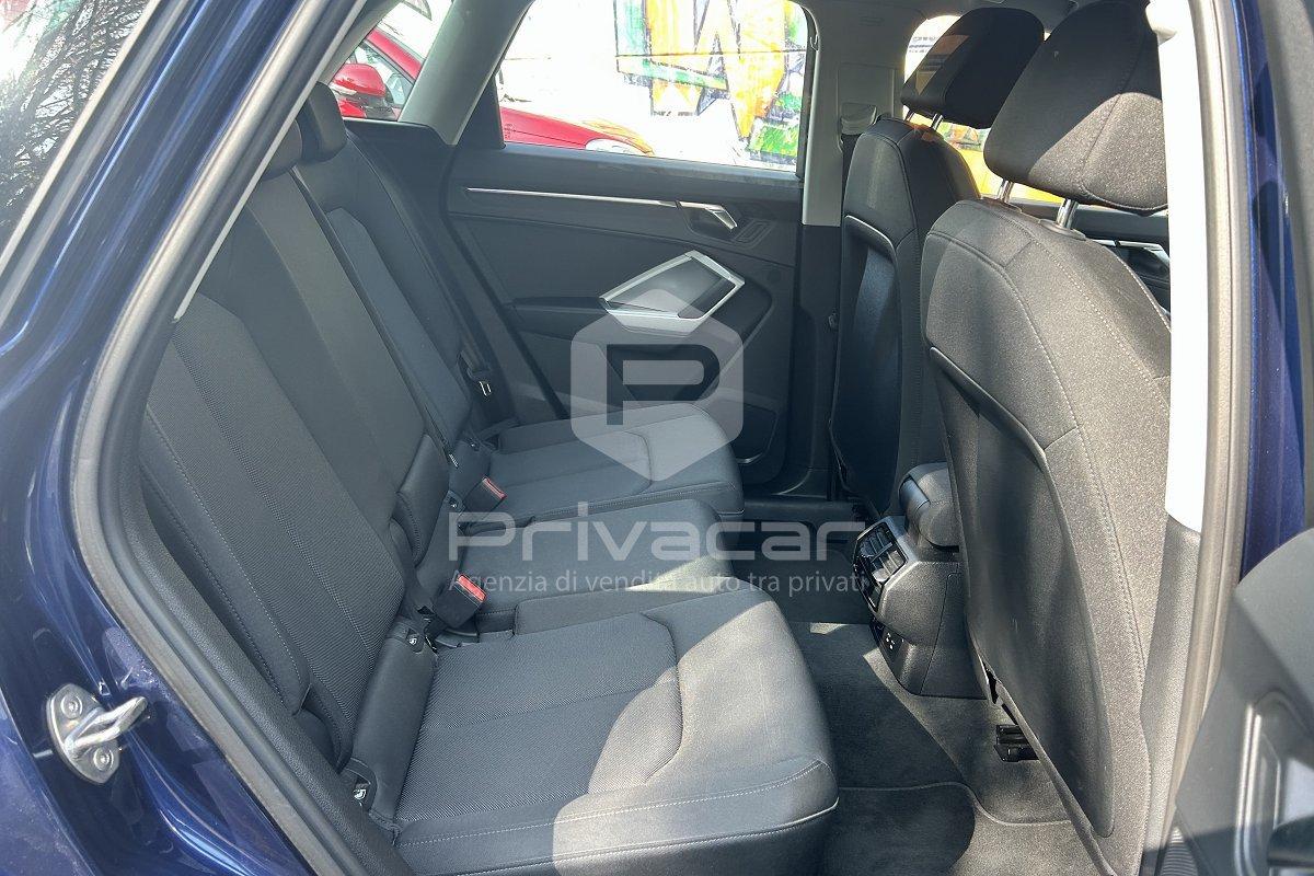 AUDI Q3 35 TFSI S tronic S line edition