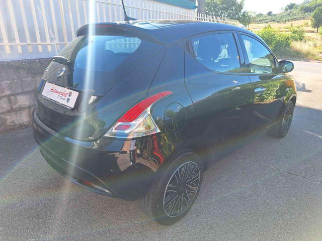 LANCIA Ypsilon 1.2 69 CV 5 porte GPL Gold