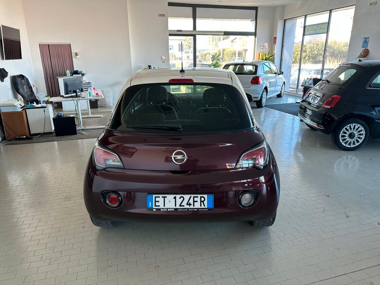 Opel Adam 1.2 70 CV White/Black Link