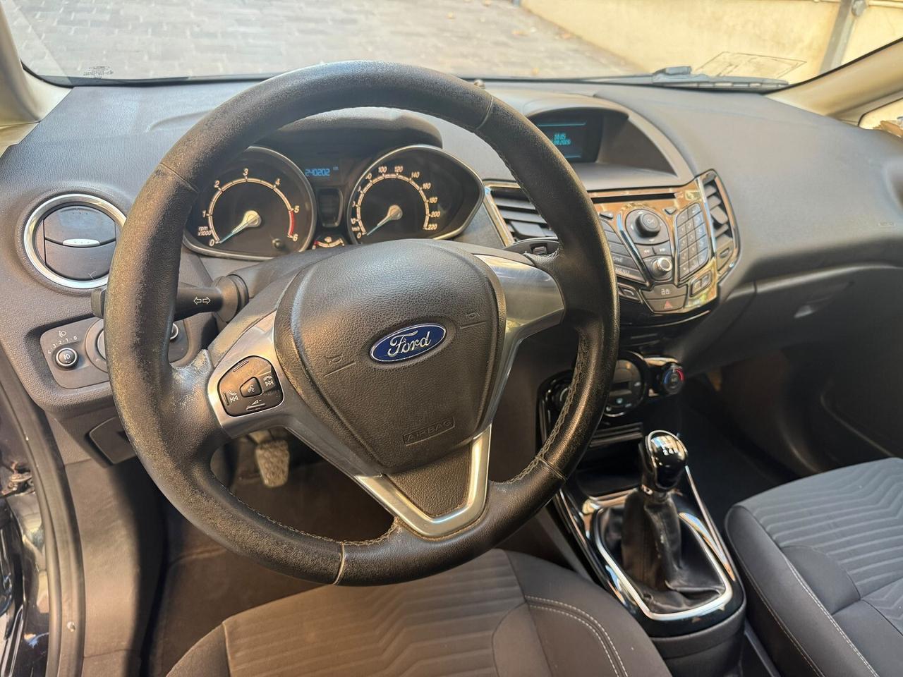 FORD Fiesta 1.5 TDCi 75CV 5 porte Titanium
