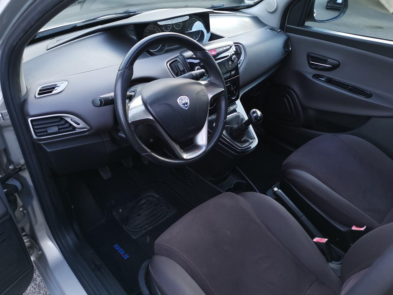 Lancia Ypsilon 1.3 MJT 16V 95 CV 5 porte S&S Platinum