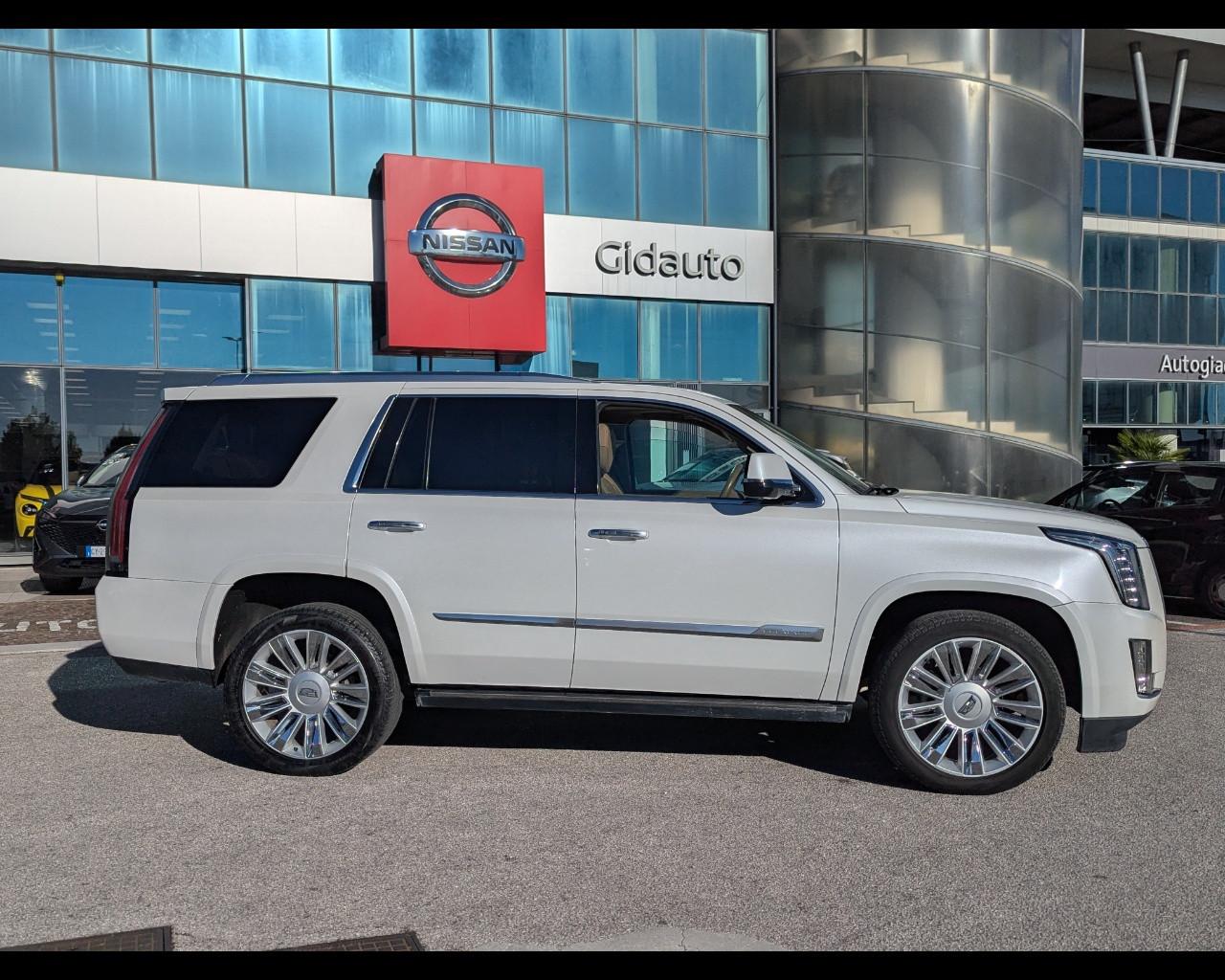 CADILLAC Escalade(2015-2019) - Escalade 6.2L V8 AT AWD Platinum