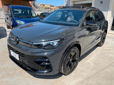 Volkswagen Tiguan 2.0 TDI 150 CV DSG R-Line