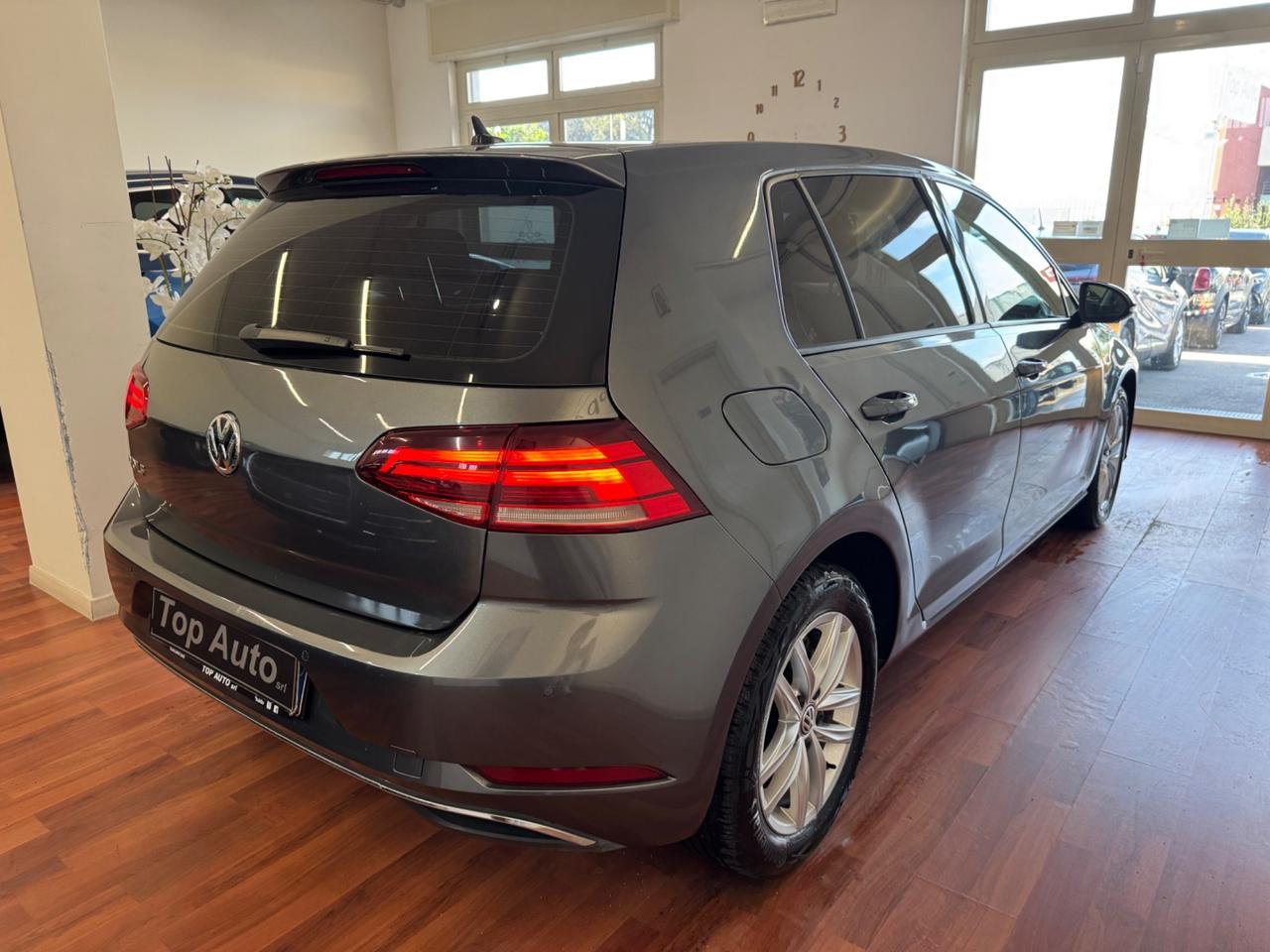 VOLKSWAGEN GOLF 1.6 TDI SPORT BLUEMOTION TECHNOLOGY