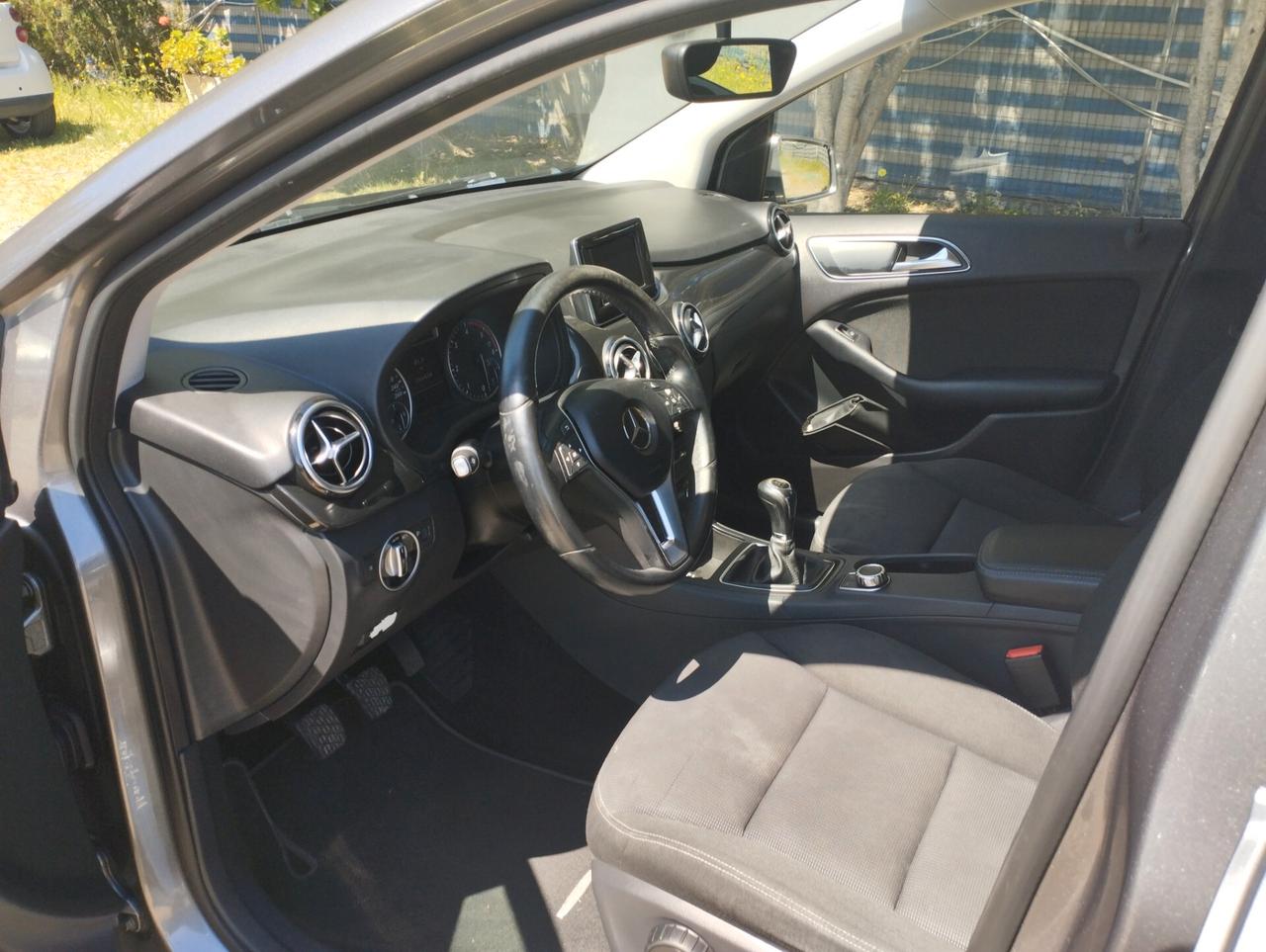 Mercedes-benz B 180 B 180 CDI Premium