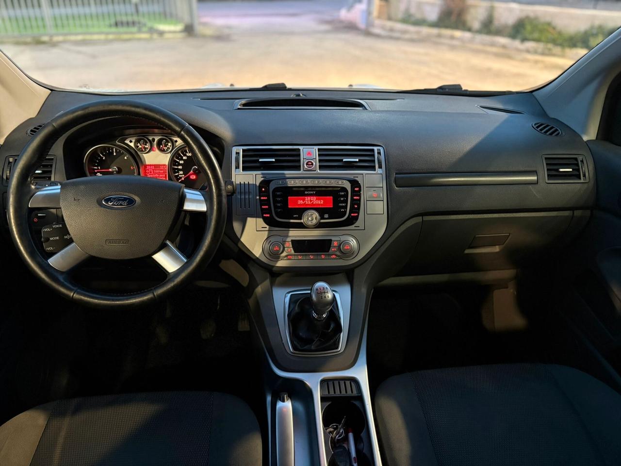 Ford Kuga 2.0 TDCI 140 CV 2WD