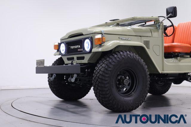 TOYOTA Land Cruiser BJ 42 RESTAURATA