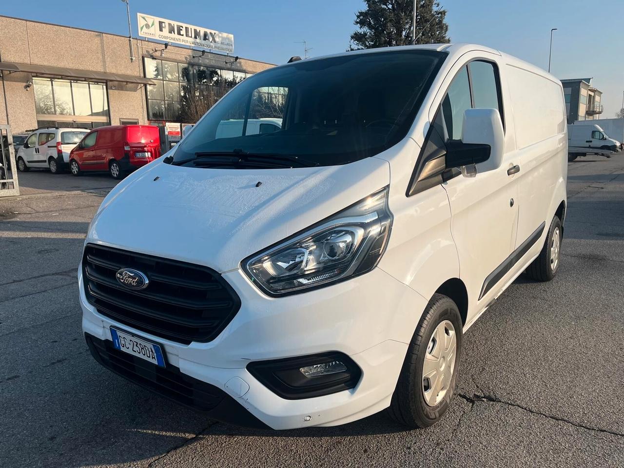 Ford Transit Custom 340 2.0 TDCi 130 **+IVA**