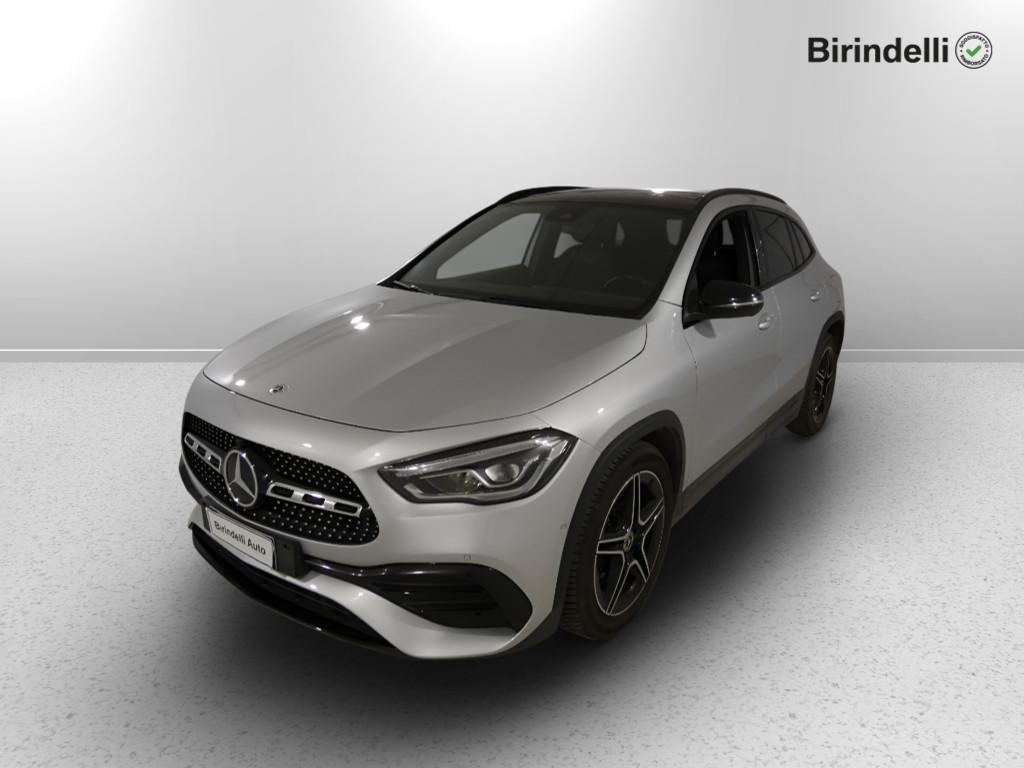 Mercedes-Benz GLA (H247) - GLA 200 d Automatic Premium
