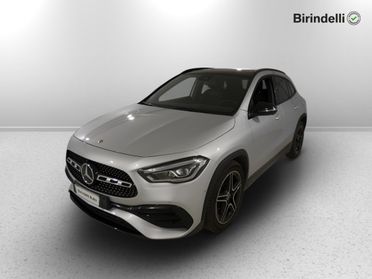 Mercedes-Benz GLA (H247) - GLA 200 d Automatic Premium