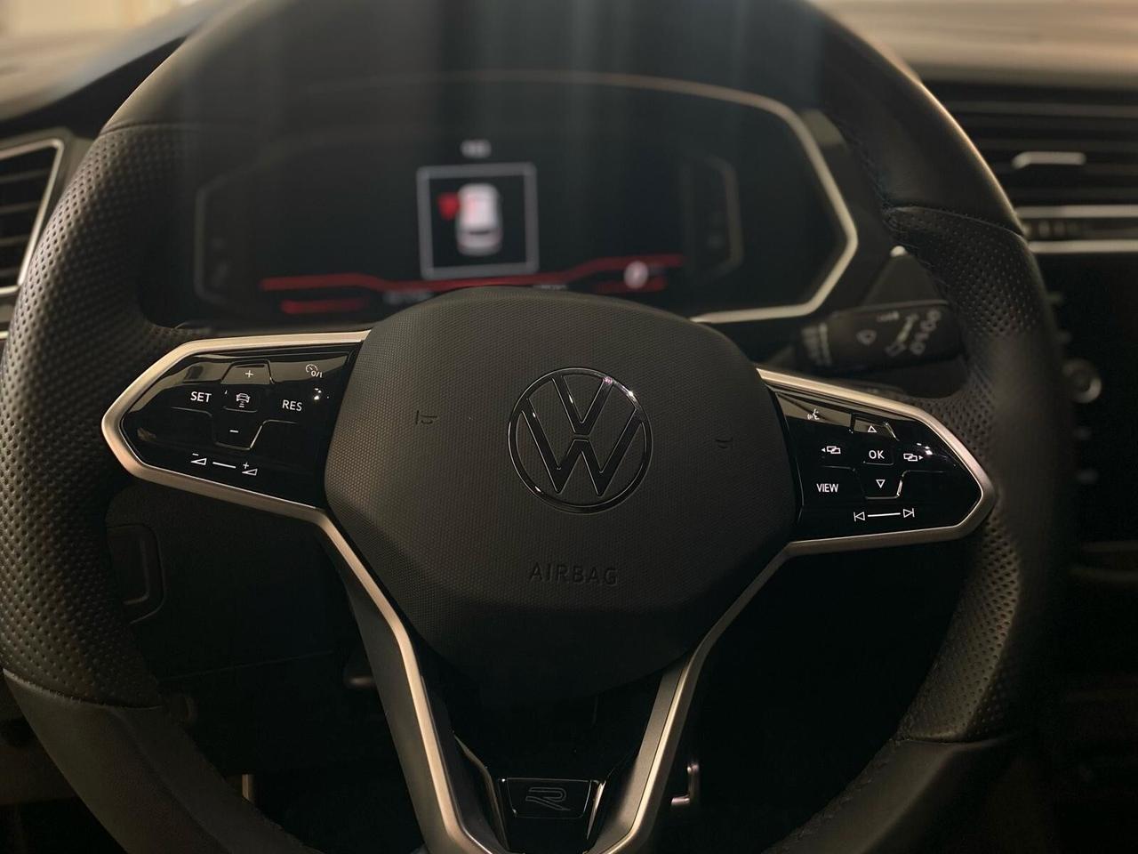 Volkswagen Tiguan 2.0 TDI 200 CV DSG 4MOTION R – IVA inclusa nel prezzo – KM Reali