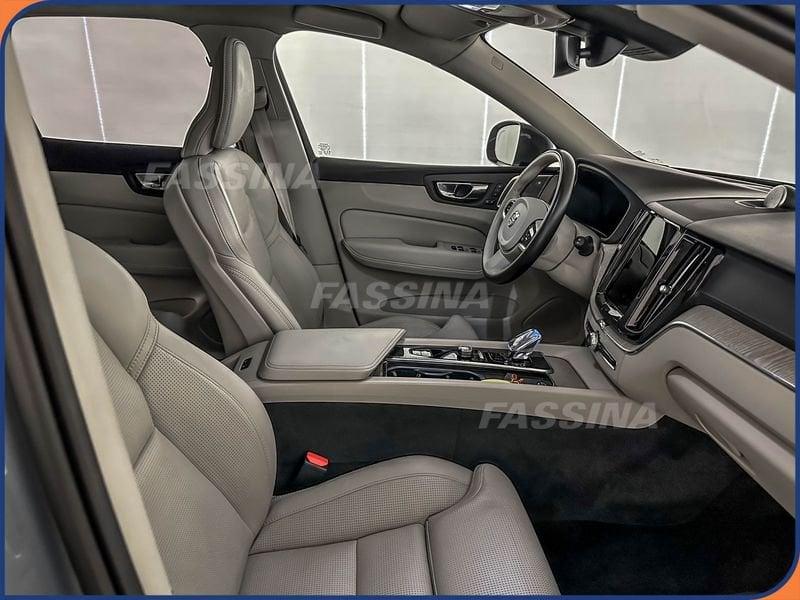 Volvo XC60 Recharge T8 Plug-in AWD autom. Recharge Inscription