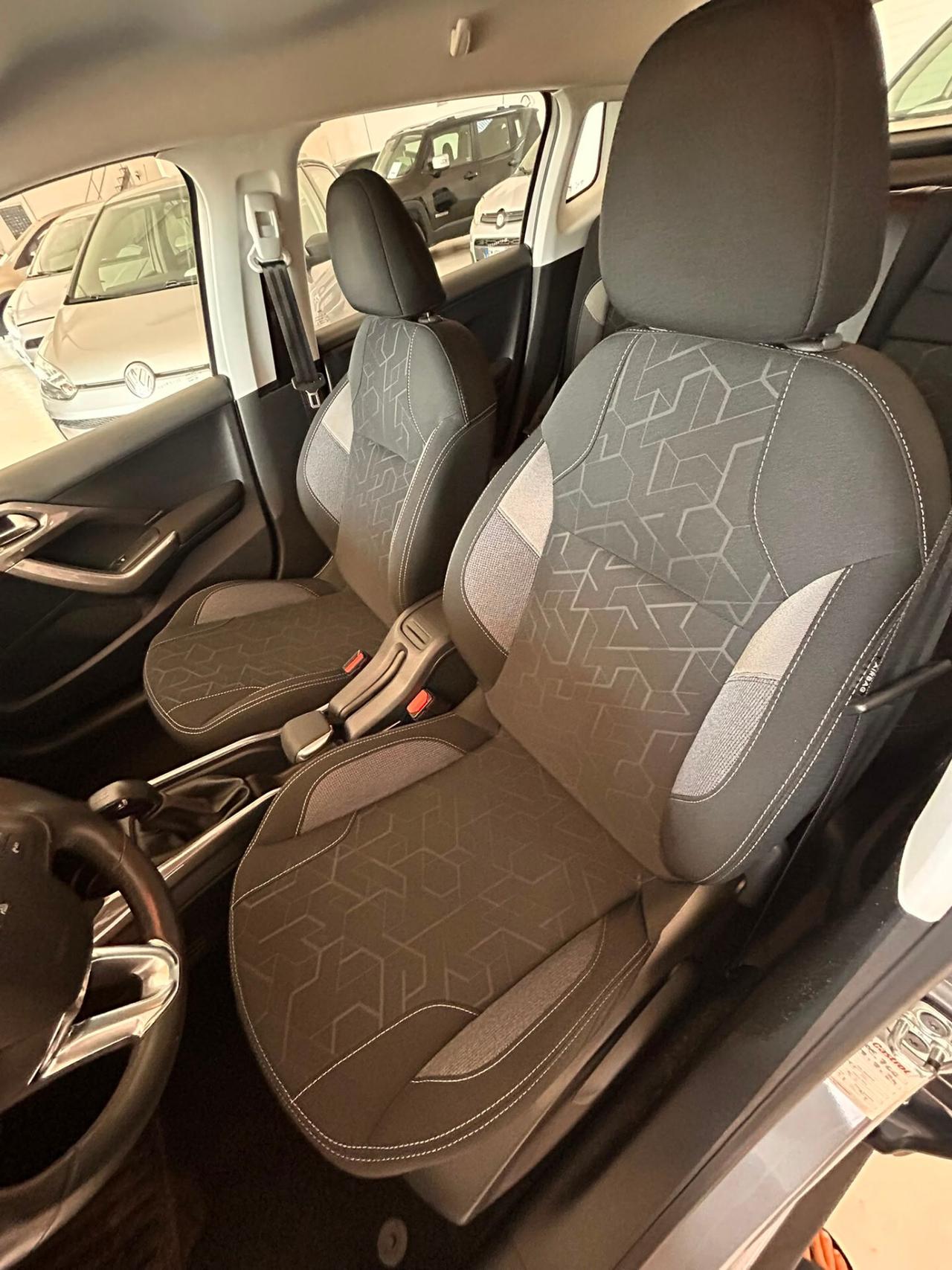 Peugeot 2008 BlueHDi 100 Active