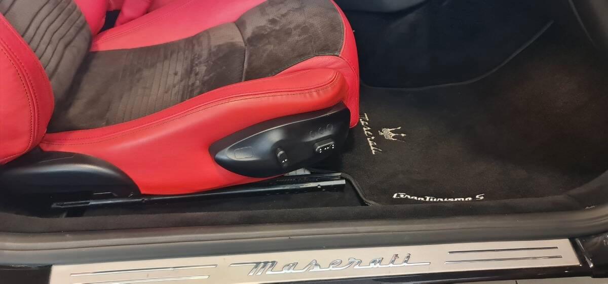 Maserati Gran Turismo 4.7 S cambiocorsa