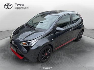 Toyota Aygo Aygo Connect 1.0 VVT-i 72 CV 5 porte x-play