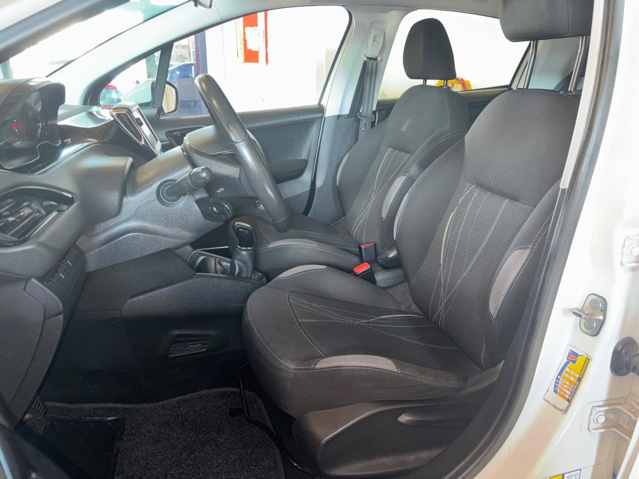 Peugeot 208 1.2 Benzina OK NEOPATENTATI