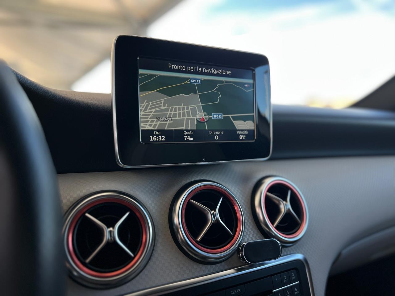 Mercedes-benz A 180 D 110 Cv Urban Style CRYSTAL GREY