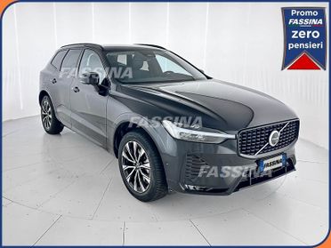Volvo XC60 B4 automatico Plus Dark