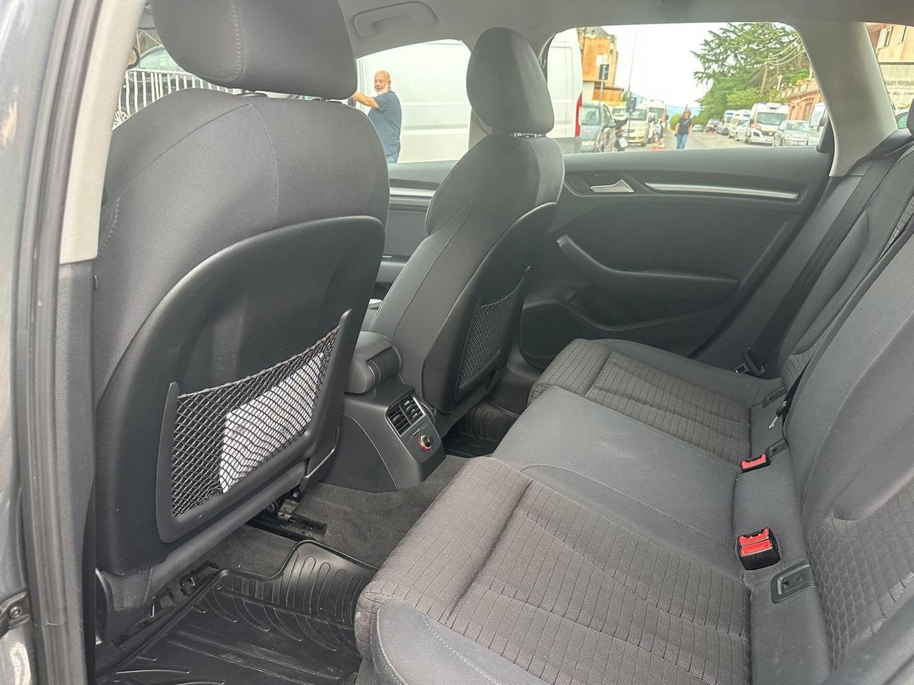 Audi A3 SPB 2.0 TDI 150 CV clean diesel Ambition