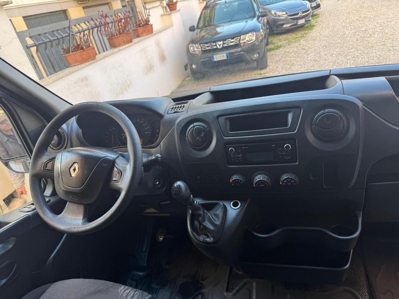 RENAULT Master T30 2.3 dCi 130CV CABINATO