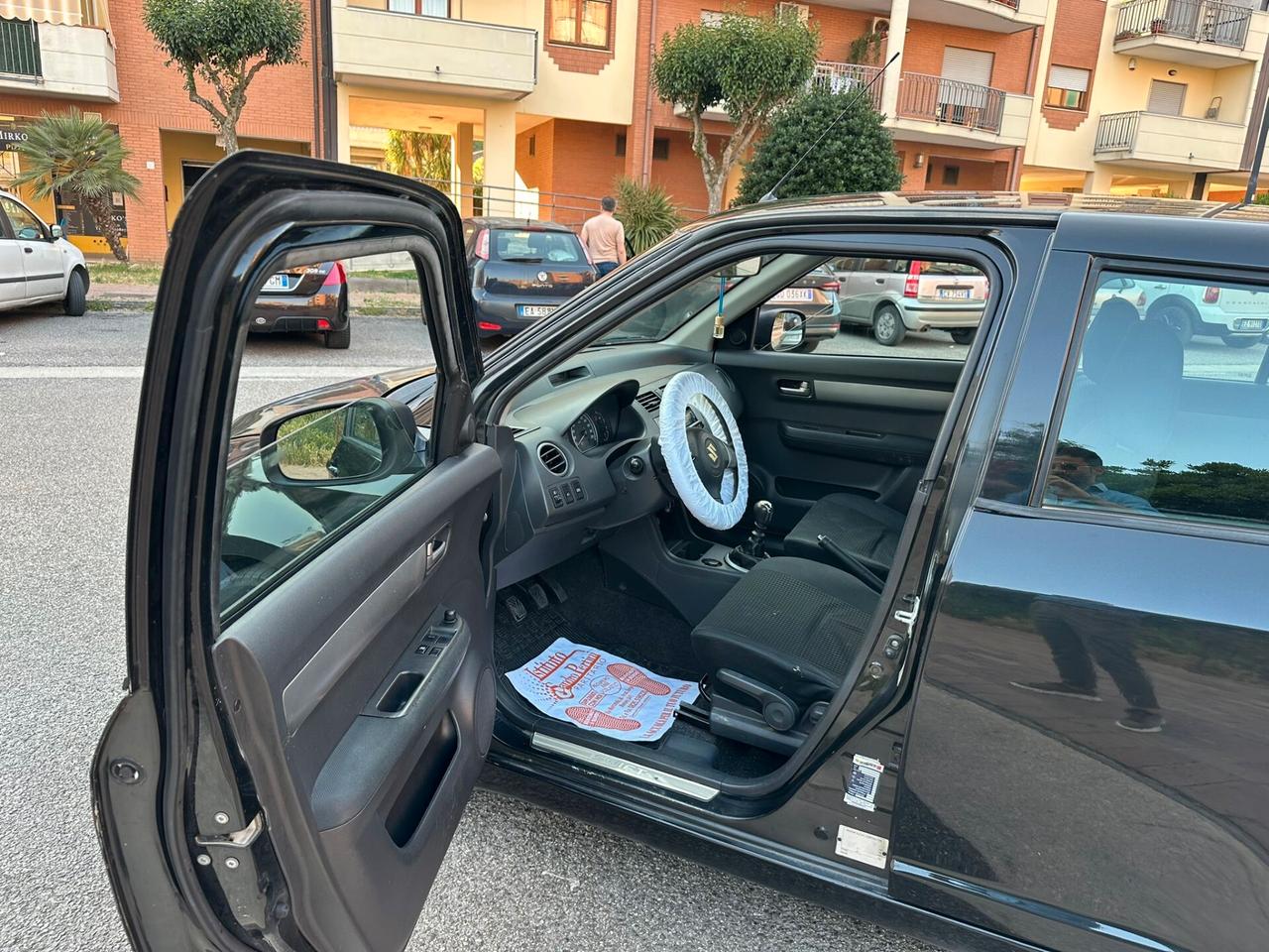 Suzuki Swift 1.3 DDiS 5p. 12 MESI DI GARANZIA