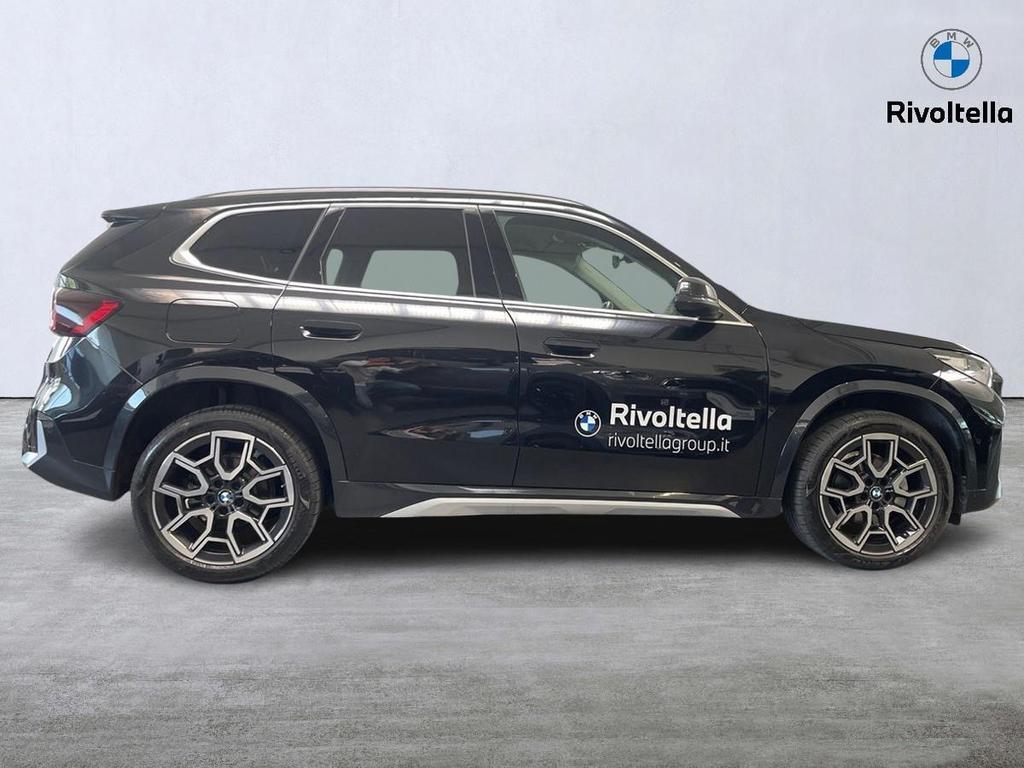 BMW X1 18 d X-Line sDrive DCT