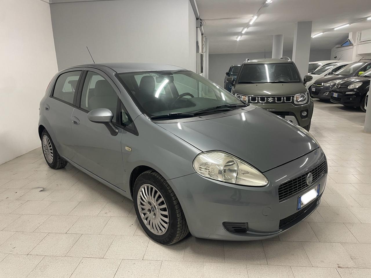 Fiat Grande Punto 1.3 MJT 90 CV 5 porte Dynamic