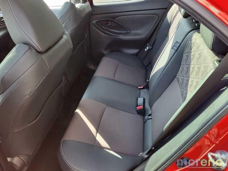 Toyota Yaris Cross 1.5h Lounge awd-i 116cv e-cvt