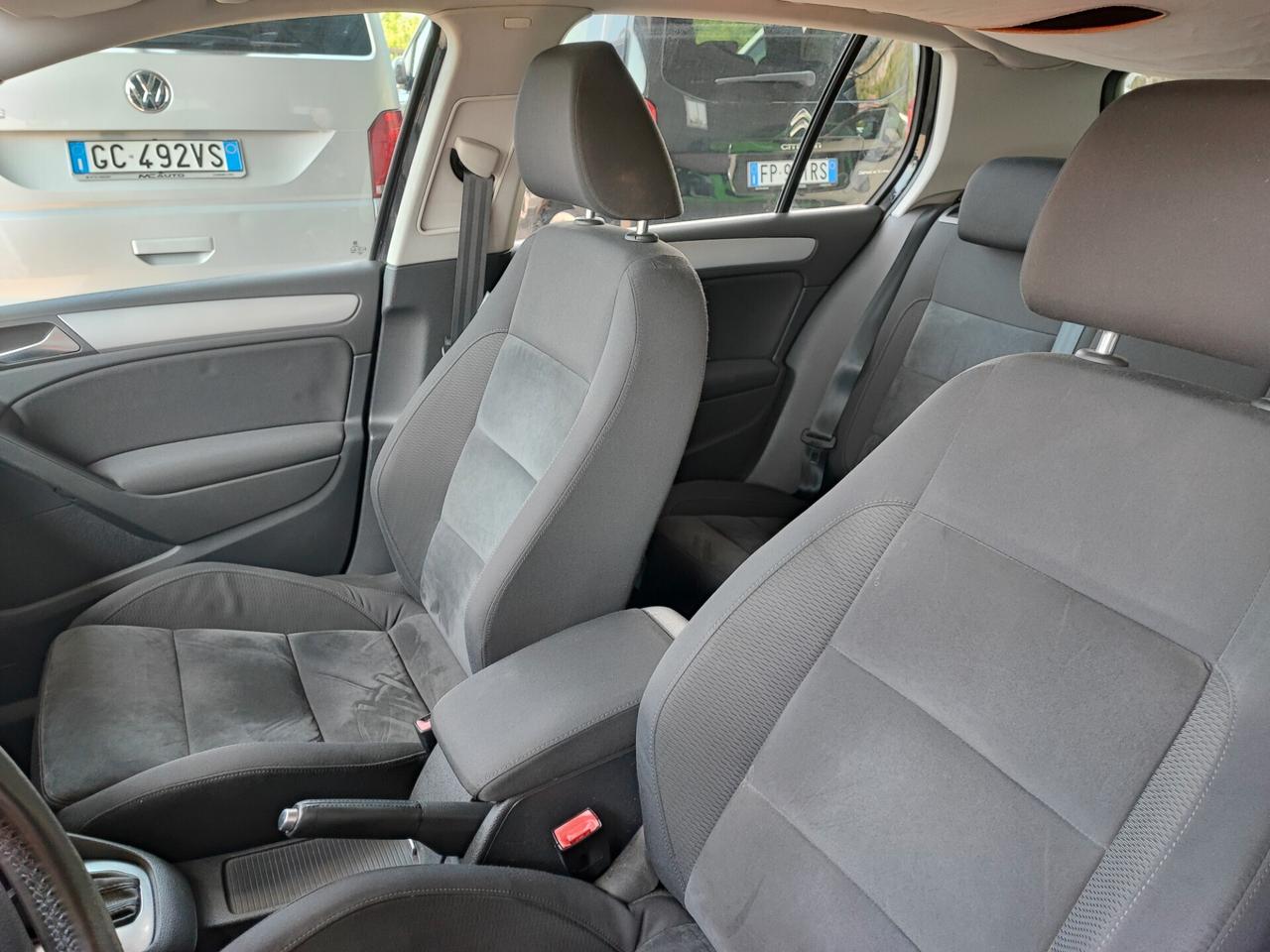 Volkswagen Golf 2.0 TDI 140CV DPF DSG Highline