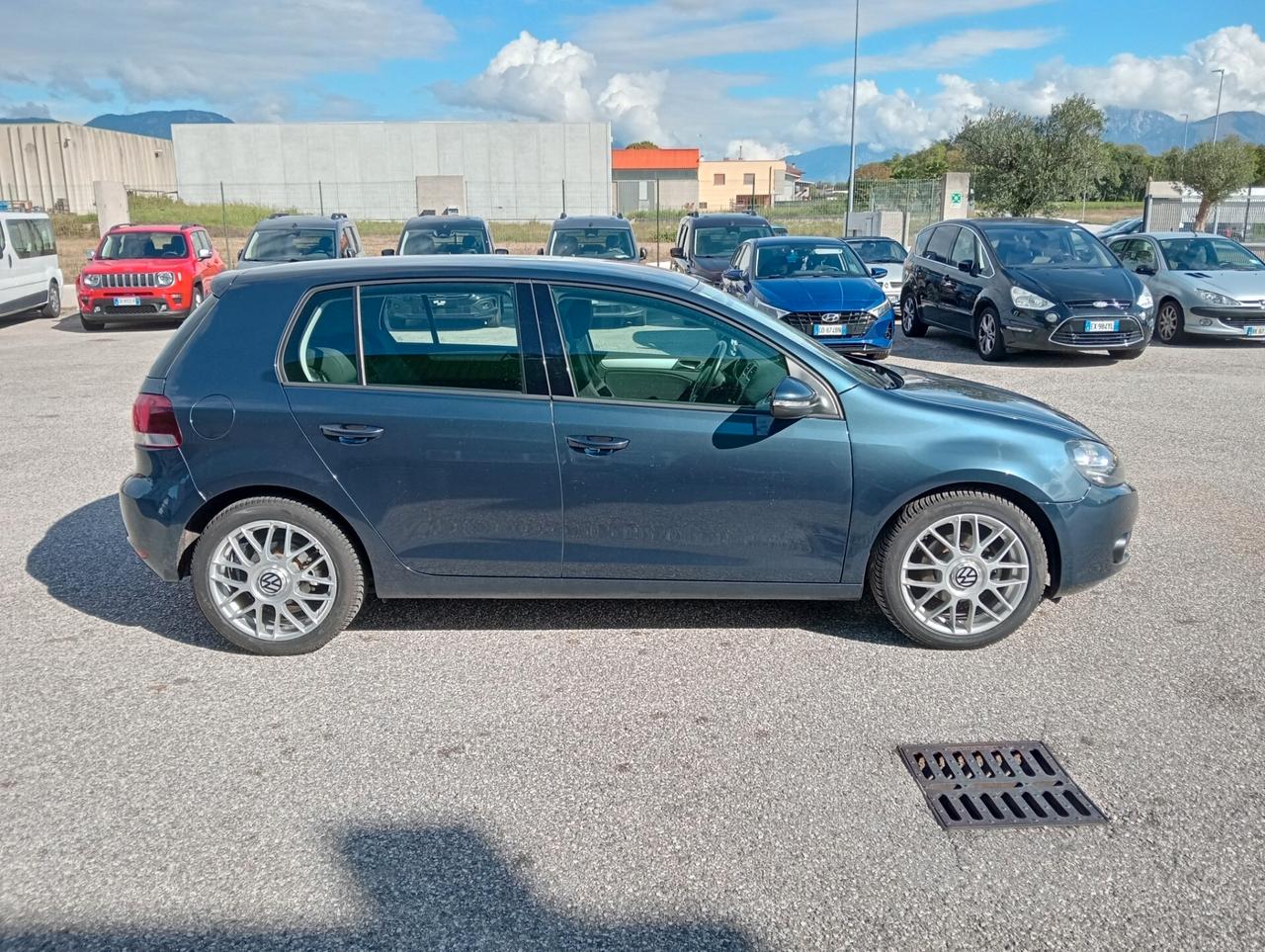 Volkswagen Golf 1.6TDI 5p. Highline