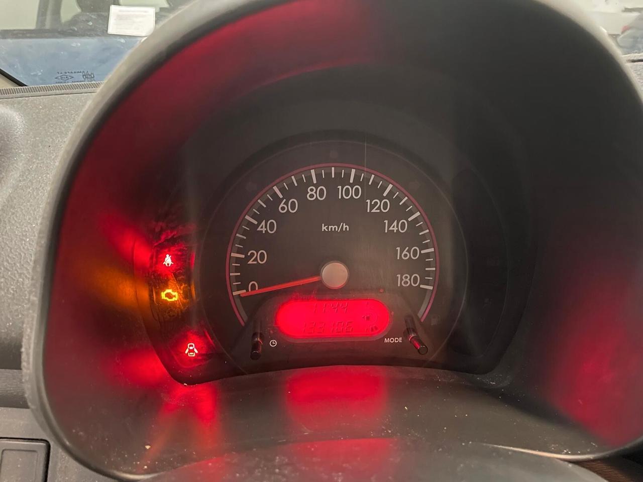Suzuki Alto 1.0 VVT GL
