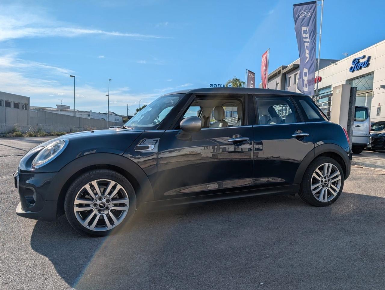 Mini Cooper D Clubman 1.5 One Business Automatica