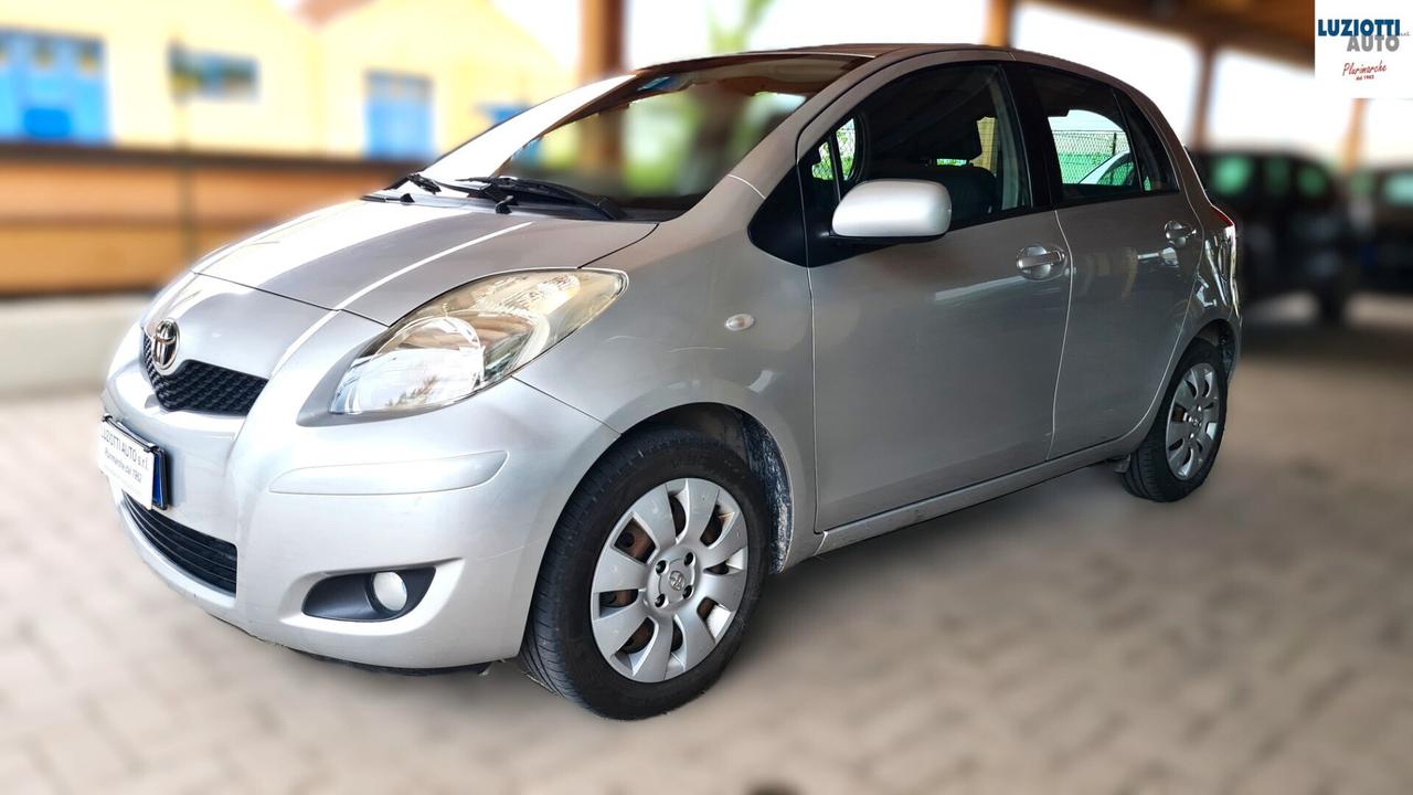 Toyota Yaris 1.0 5P. SOL