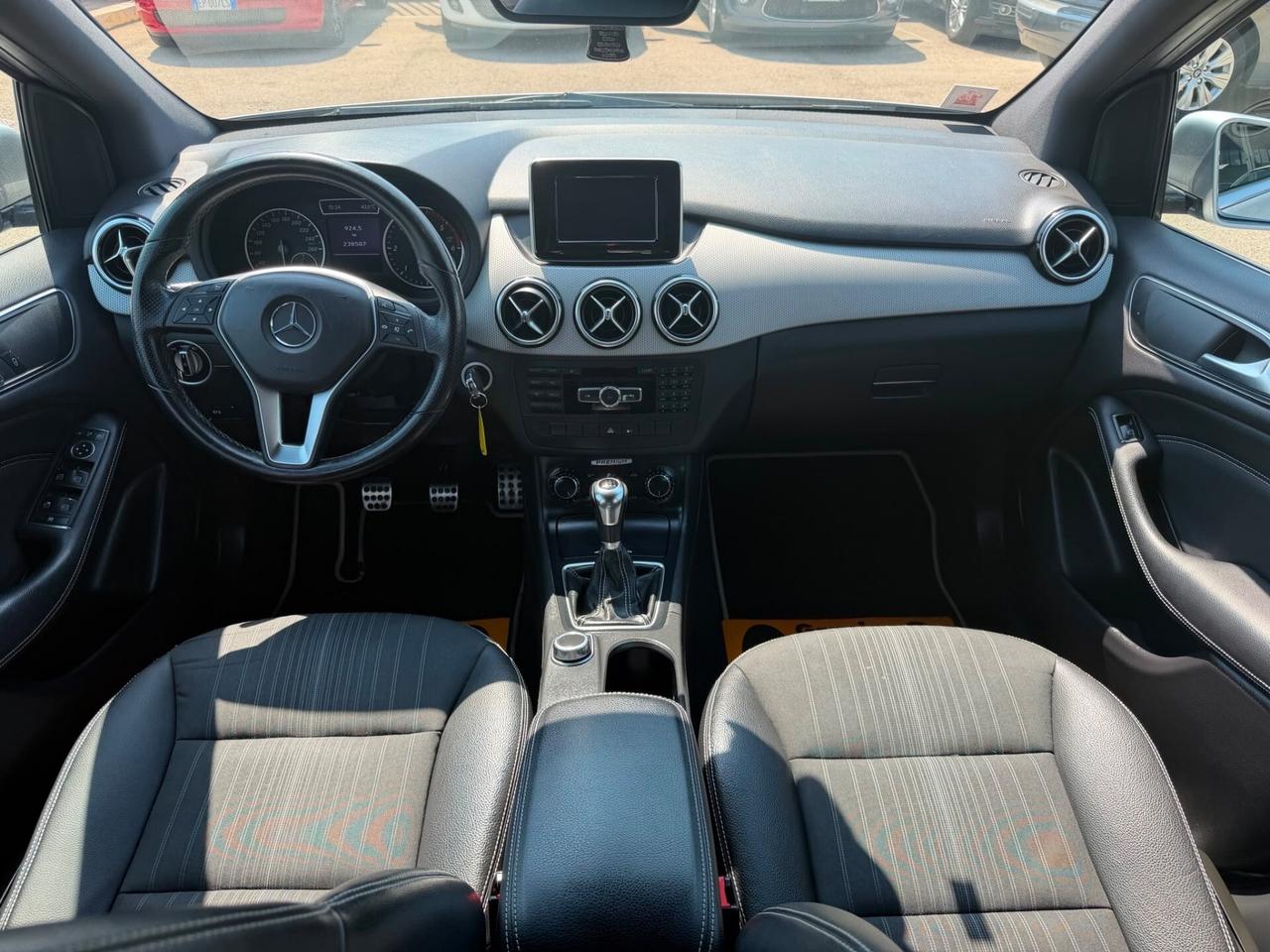 MERCEDES BENZ B 1.8 DIESEL 110 (CV) 2012