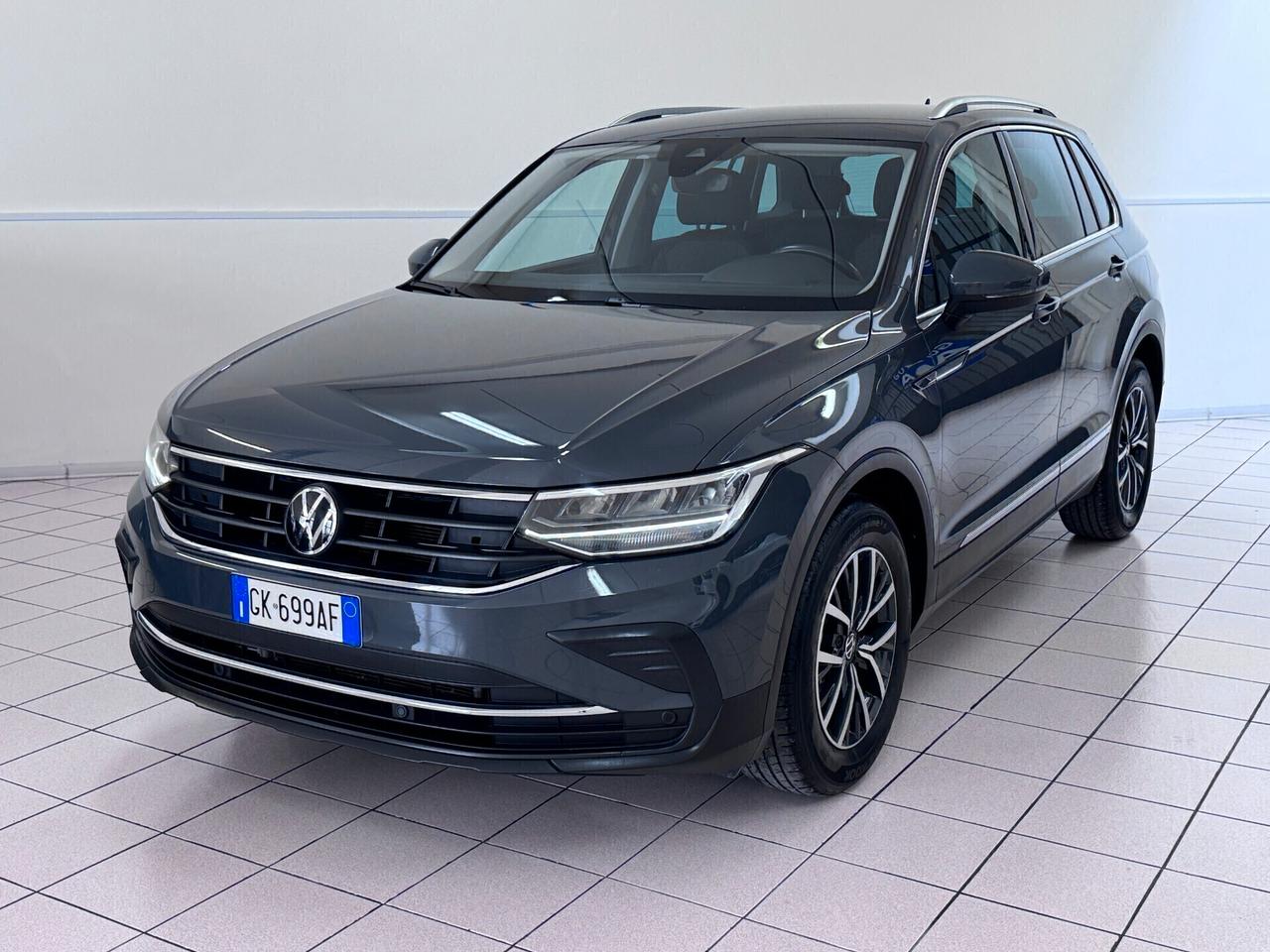VW Tiguan 2.0 TDI SCR Life 122cv