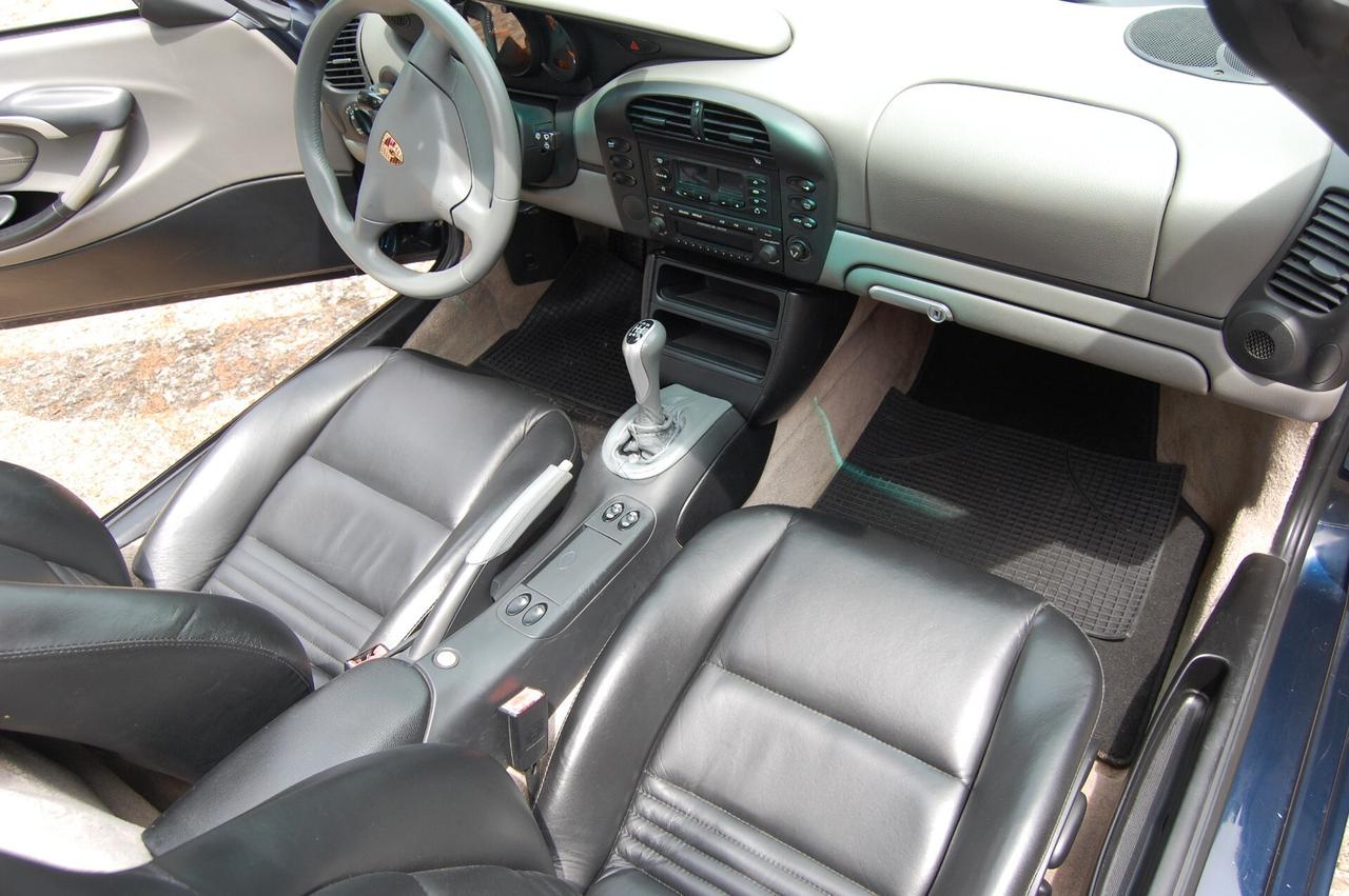 Porsche Boxster 2.7 - 228cv "DA VETRINA"