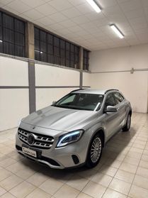 Mercedes-benz GLA 180 d Premium