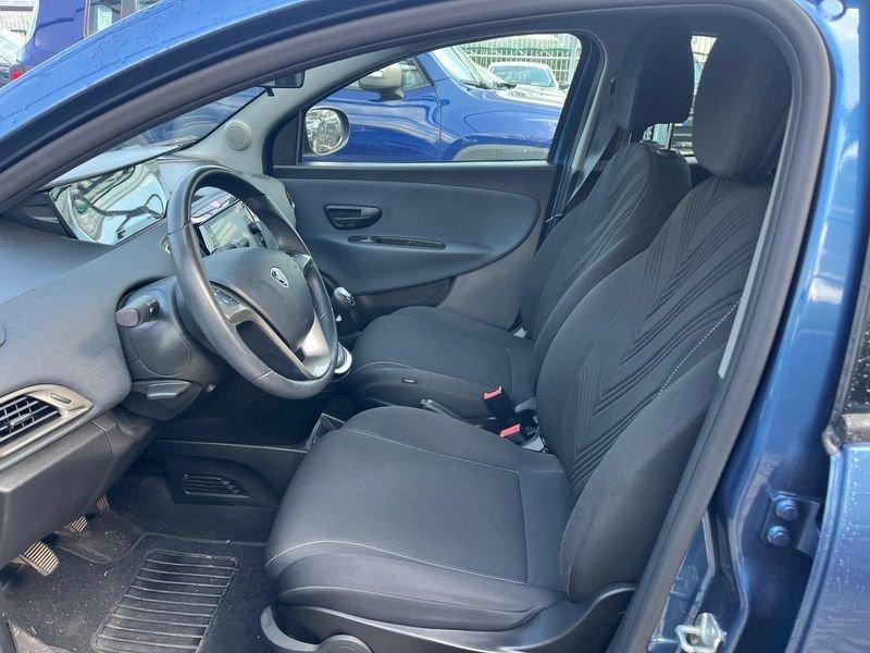 Lancia Ypsilon Ypsilon 1.0 FireFly 5 porte S&S Hybrid Gold