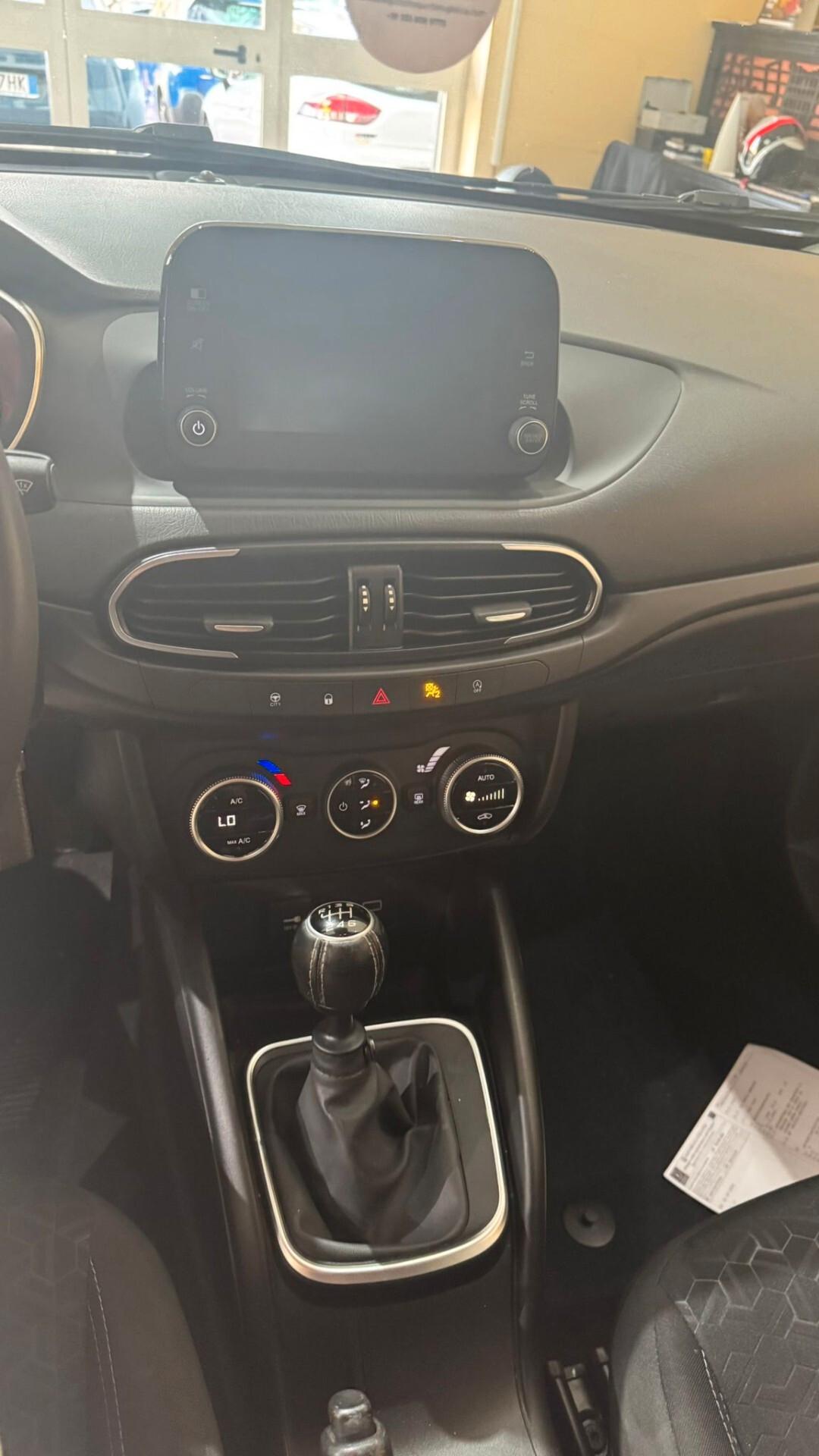 Fiat Tipo 1.6 Mjt S&S 5 porte City Cross