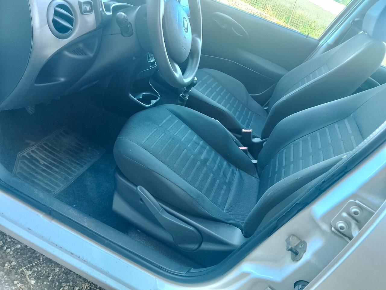 Fiat Punto metano 1.2 cc 144.000 km auto perfetta