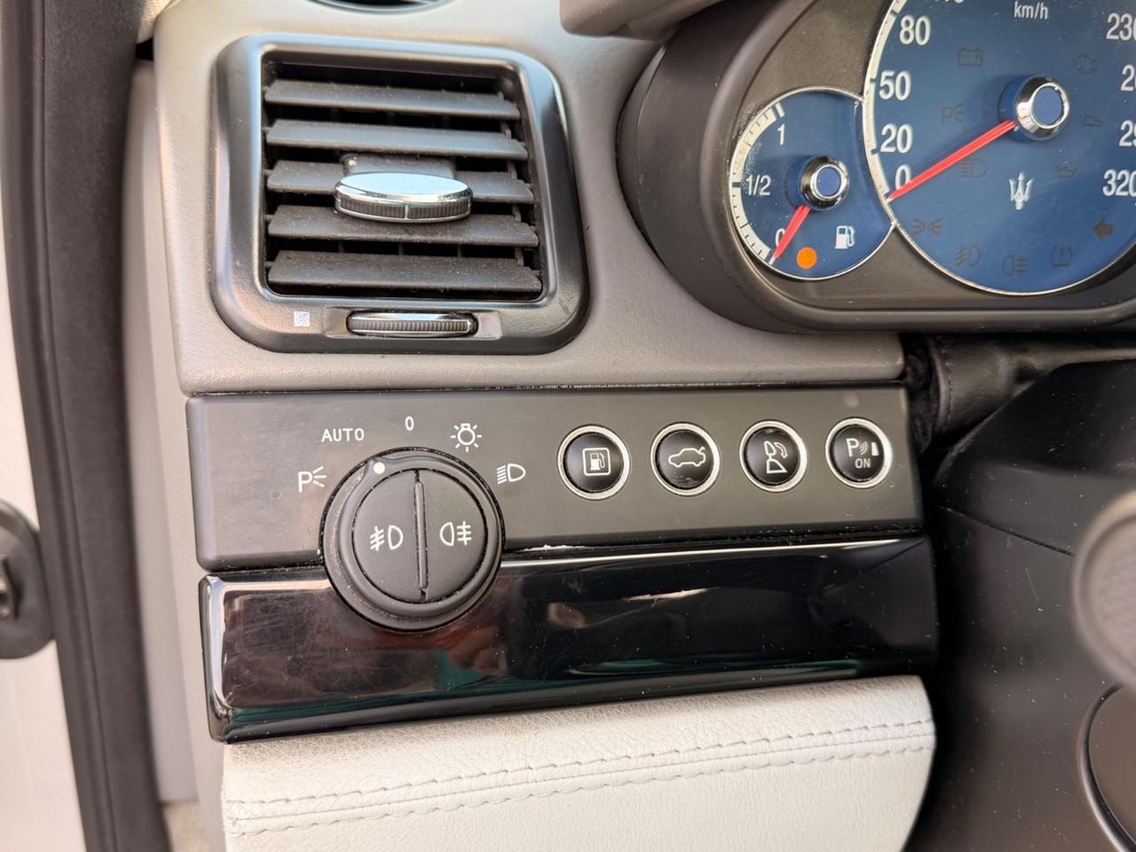 Maserati Quattroporte 4.2 V8 Executive GT "FERRARI" TETTO