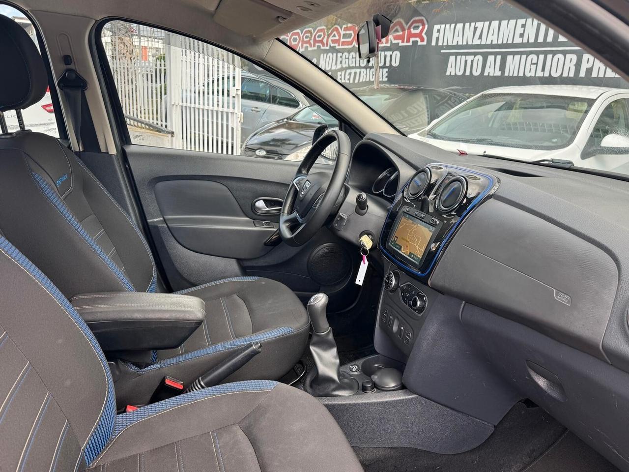 DACIA SANDERO STEPWAY 1.0 TCe 100CV GPL 15th Anniversary