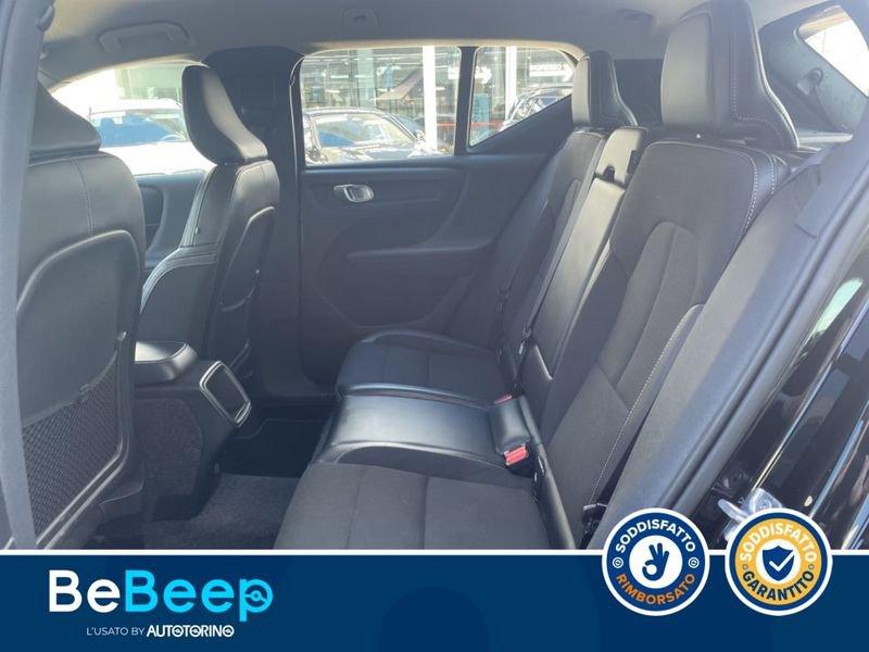Volvo XC40 2.0 D3 MOMENTUM GEARTRONIC