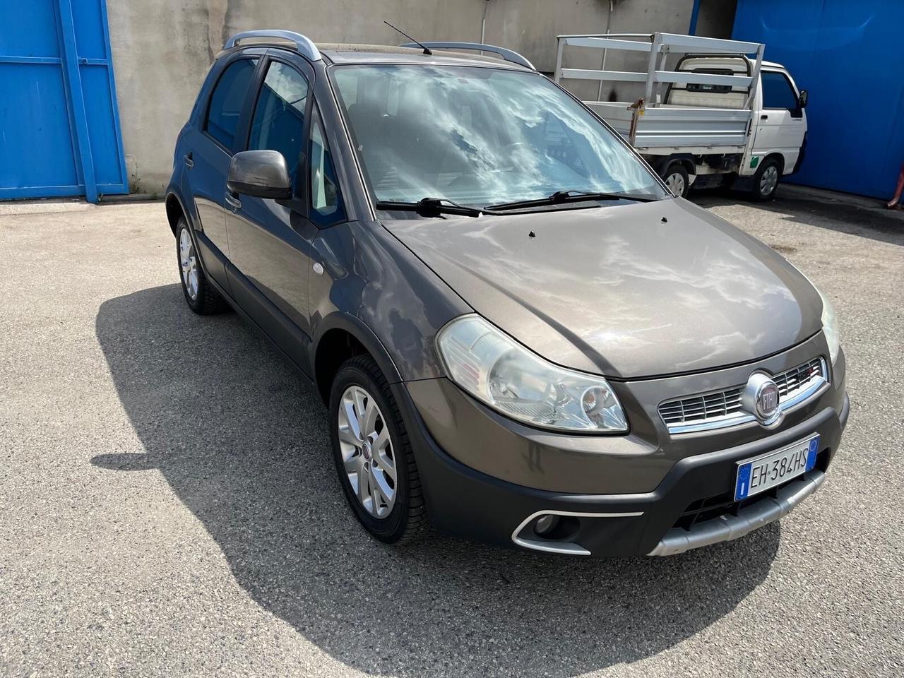 Fiat sedici 2.0 mjt-4x4- full -2011