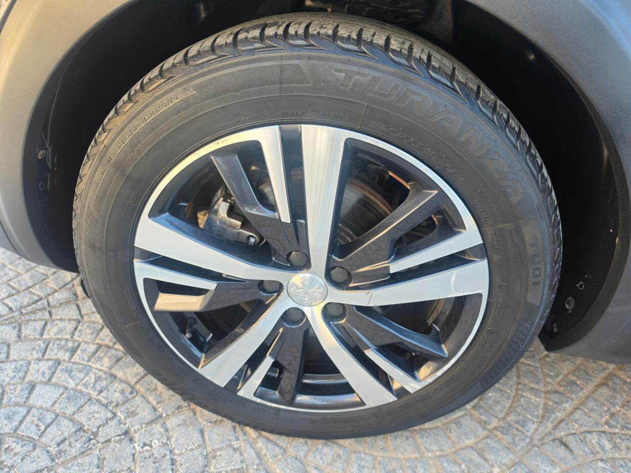 Peugeot 3008 BlueHDi 130 S&S EAT8 GT Line